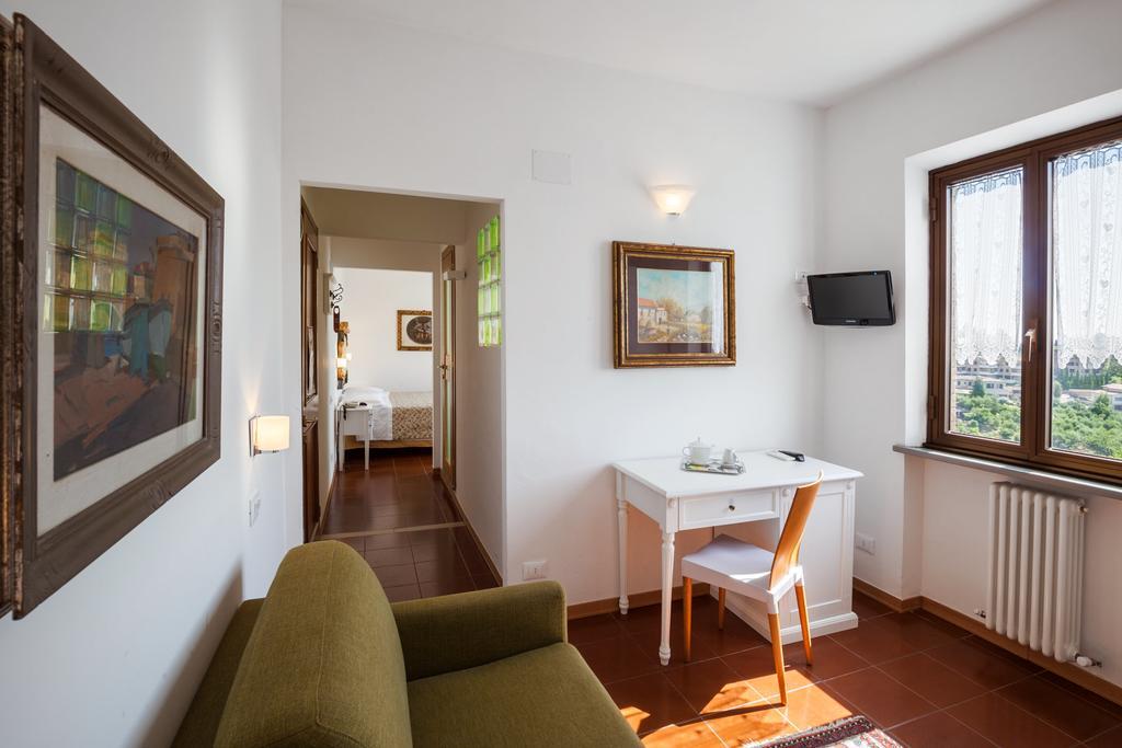 Hotel Porta Romana Di Luce Hotels سيينا المظهر الخارجي الصورة