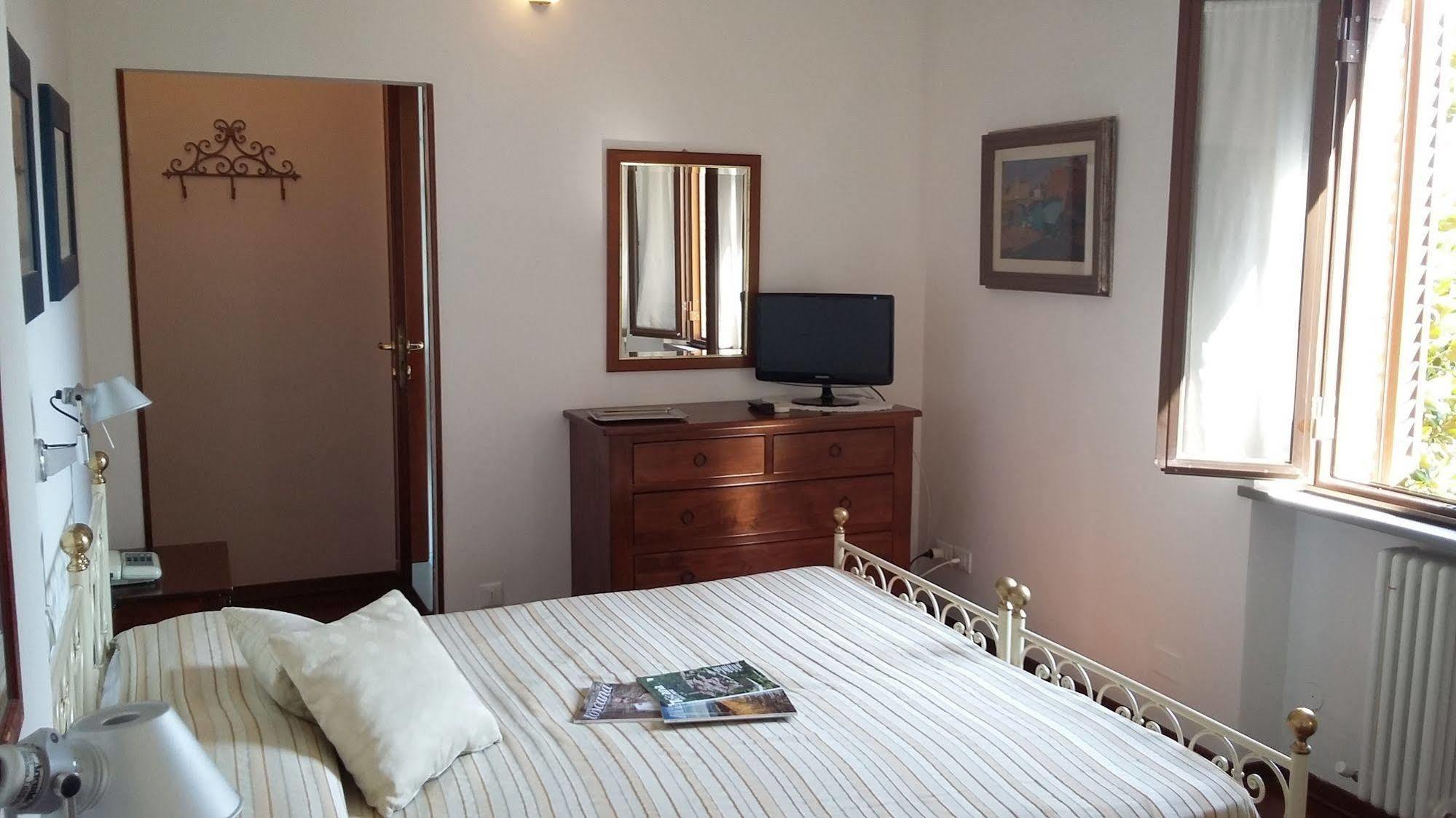 Hotel Porta Romana Di Luce Hotels سيينا المظهر الخارجي الصورة